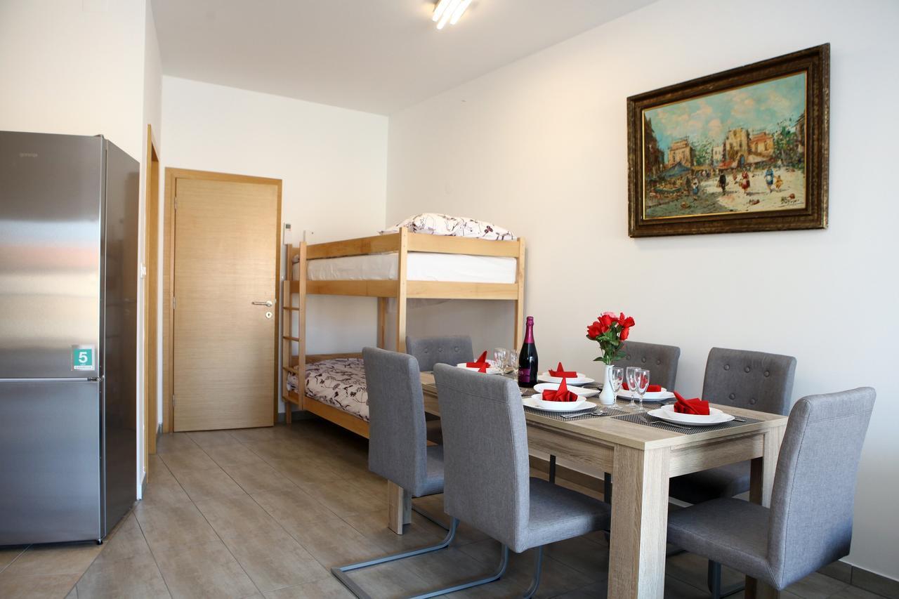 Charming San Simon Beach Apartment Jn Izola Exteriör bild